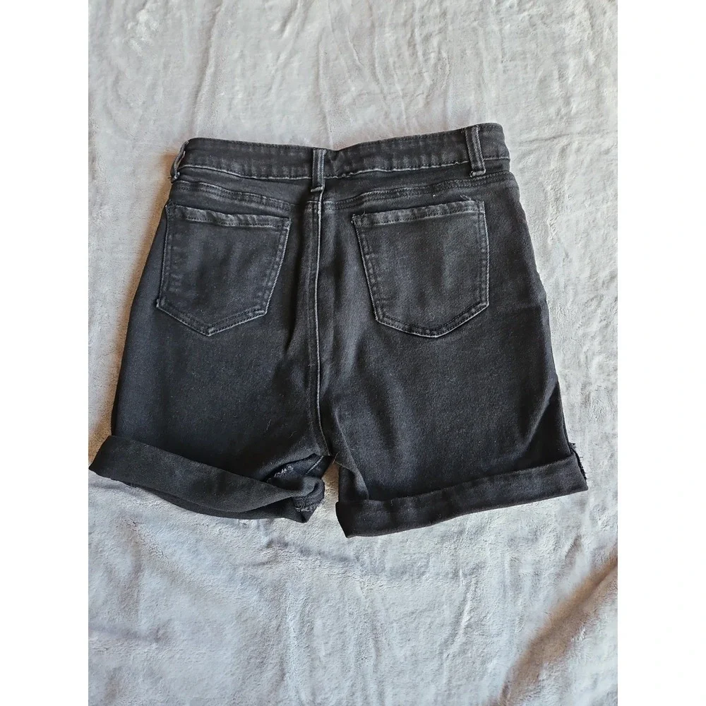shorts women's Black Size 15/32